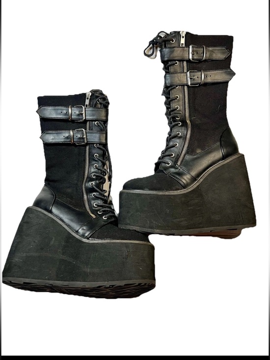 Demonia Shoes - Demonia Swing-221 Canvas Wedge Platform Lace-Up Knee High Boots 8M